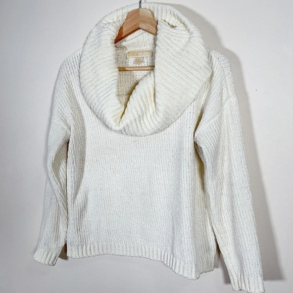 MICHAEL KORS | COWL NECK SWEATER IN WHITE - Picture 4 of 14